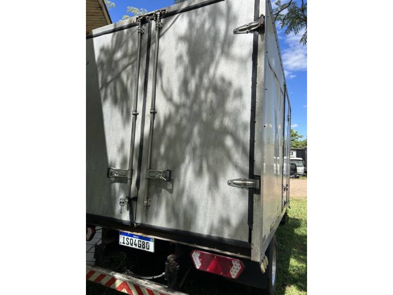 IVECO - DAILY - 2011/2012 - Branca - R$ 120.000,00